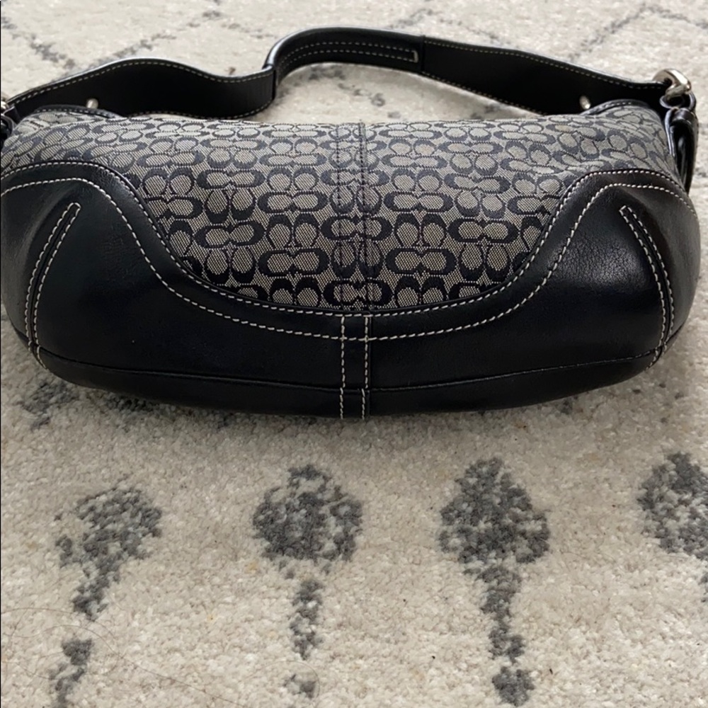 COACH Authentic Shoulder Bag - Picture 2 of 8